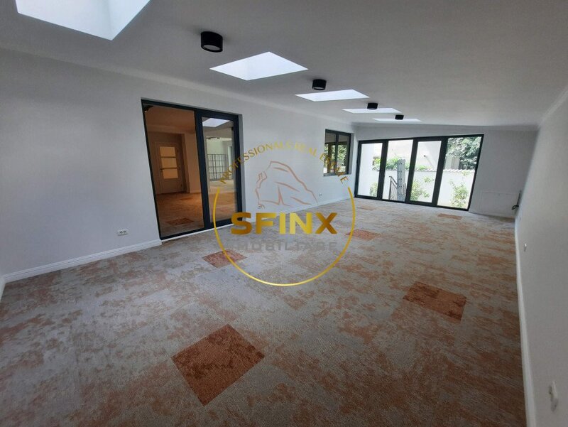 Parter, spatiu birou, beauty salon, stomatologie, oftalomologie, 2 intrari